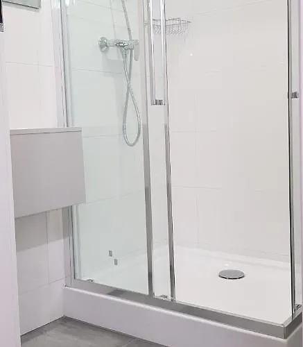 24h Berlin موتيل لودفيغسفيلده