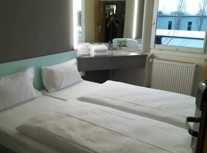 24h Berlin موتيل 2*